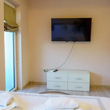 Centrally Located In Lejlighed *